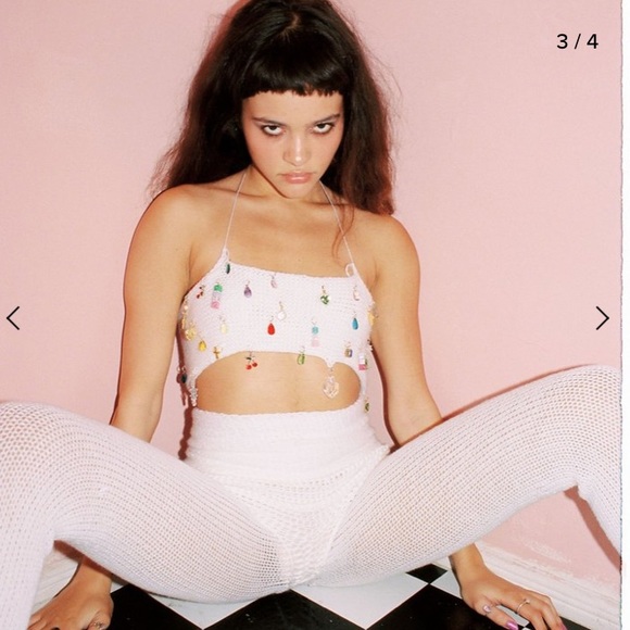 New charm crop top - Picture 3 of 9